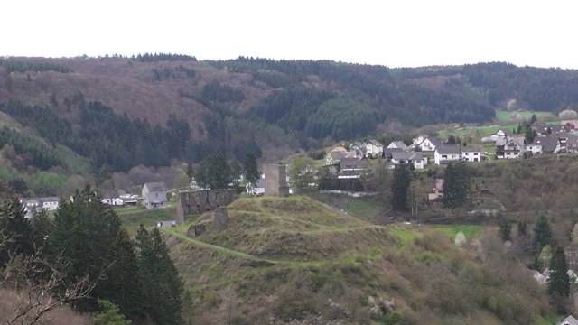 65-blick-auf-die-ruine-virneburg